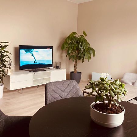 Free Parking Central 2Bedrooms With Terrace Ålesund Exterior photo