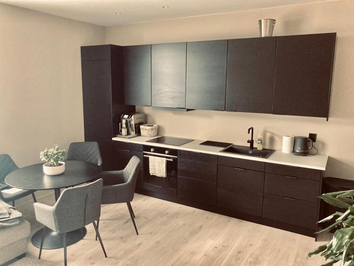 Free Parking Central 2Bedrooms With Terrace Ålesund Exterior photo